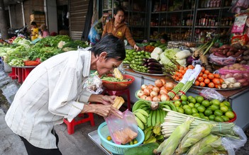 Không để tát giá theo xăng, lương