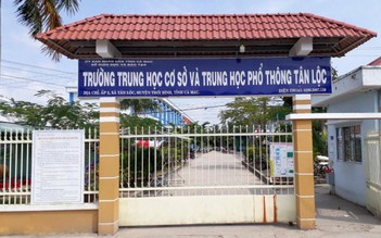 Cà Mau yêu cầu không 'độc quyền' ép học sinh ăn uống ở căn tin trường