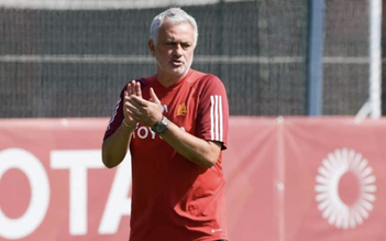 HLV Mourinho xác nhận huyền thoại Bruno Conti tạm dẫn dắt AS Roma