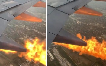 Hành khách kinh hoàng khi Boeing 737 cháy động cơ trên không