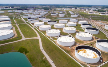 Mỹ rút lại quyết định mua 6 triệu thùng dầu dự trữ