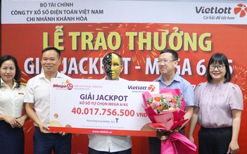 Người trúng Vietlott 40 tỉ đồng: cây trong nhà ra hoa như báo hiệu lộc đến