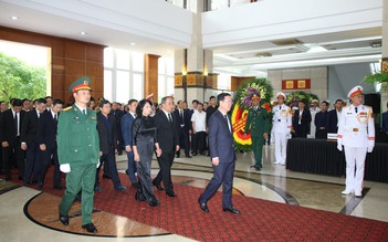 Lãnh đạo Đảng, Nhà nước viếng cố Phó thủ tướng Lê Văn Thành