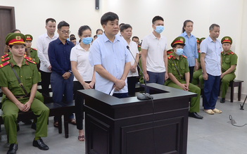 Cựu Chủ tịch Hà Nội Nguyễn Đức Chung hầu tòa cùng 14 bị cáo