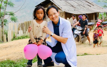 Bác sĩ 'quốc dân' mang tên Quốc Khánh