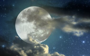 Rằm tháng 7 xuất hiện siêu trăng hiếm gặp: Việt Nam có thuận lợi ngắm trăng xanh?