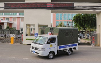 Vĩnh Long: Cấp 41 xe ô tô tải chuyên dụng cho công an xã, thị trấn