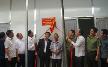 Bộ Công an bàn giao 600 căn nhà cho người nghèo ở Hà Tĩnh