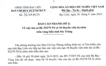 Chìm tàu cá trên vùng biển Sóc Trăng, 10 thuyền viên được cứu sống