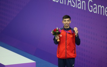 Giành HCĐ 400 m tự do ASIAD 19, Huy Hoàng ‘sốc’ với chính mình