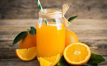 Vì sao thấy không khỏe, nhiều người hay uống nước cam?