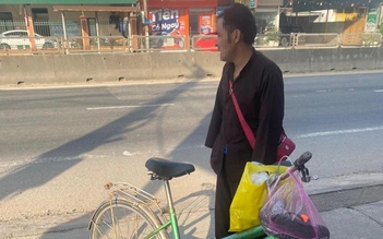 Người đàn ông đi lạc từ Quảng Bình ra Hà Tĩnh được hỗ trợ tìm gia đình