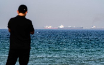 Iran tuyên bố bắt tàu dầu Mỹ