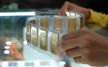 Giá vàng nhẫn tăng vọt qua 65 triệu đồng/lượng