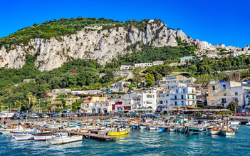 Kinh nghiệm du lịch Napoli: Thành phố lớn nhất miền Nam nước Ý