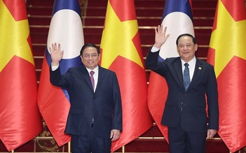 Thủ tướng Lào Sonexay Siphandone thăm chính thức VN
