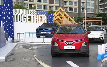 VinFast trở thành hãng xe bán chạy nhất Việt Nam 