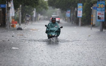 Có khả năng bão chồng bão trên Biển Đông