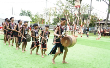 Kon Tum: Rộn ràng tuần lễ trải nghiệm văn hóa, khám phá thiên nhiên