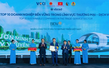 BIDV lần thứ 6 vào Top 10 Doanh nghiệp bền vững lĩnh vực Thương mại Dịch vụ