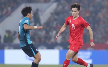 AFF Cup: Cựu cầu thủ Singapore muốn trao ngay quốc tịch nước mình cho Hoàng Đức