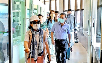 Vụ bỏ rơi 300 khách ở Phú Quốc: Bị cáo buộc 'cố tình lừa đảo'