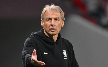Bóng đá Hàn Quốc mất nhiều hơn được sau khi sa thải HLV Klinsmann