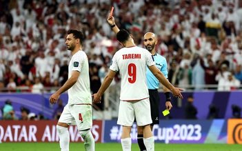 Chuyên gia Iran lên tiếng về những tranh cãi của trọng tài khiến đội nhà thua trận