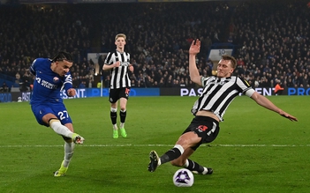 Bắn hạ 'Chích chòe' Newcastle, Chelsea giảm sức nóng cho HLV Pochettino