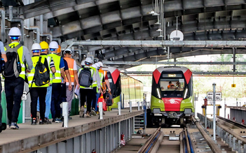 Hà Nội vận hành thử đoạn trên cao tuyến metro hơn 34.800 tỉ đồng