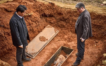 Phim kinh dị ‘Exhuma: Quật mộ trùng ma’ bị khán giả Trung Quốc phản ứng dữ dội