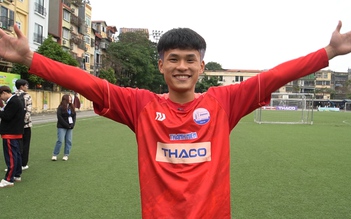 Tiền vệ hot boy của đội Trường ĐH Thủy Lợi: Nụ cười tỏa nắng, tính cách hài hước