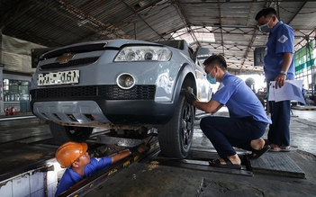 Hết lo ùn tắc lại lo rớt đăng kiểm