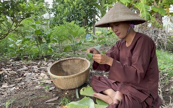 Về quê làm nông...