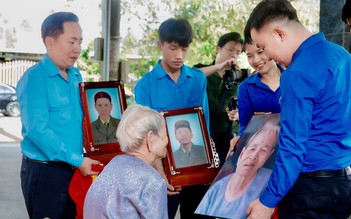 Mang yêu thương 'về nhà mẹ'