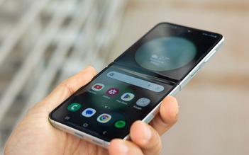 Samsung Galaxy sắp có tính năng 'xem giờ không cần mở máy'