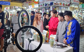 Người bán hàng livestream bối rối khai thuế