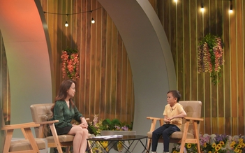 Chàng trai H'Mông 'tí hon' 9X với ước mơ cao hơn đỉnh núi Chàng trai H'Mông 'tí hon' 9X với ước mơ cao hơn đỉnh núi