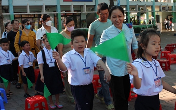 Sở GD-ĐT TP.HCM: Không gây áp lực, quá tải cho học sinh và giáo viên