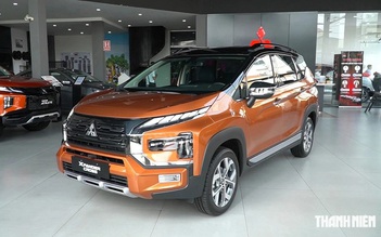 Xe gia đình cỡ nhỏ: Doanh số lao dốc, Mitsubishi Xpander vẫn áp đảo Toyota Veloz