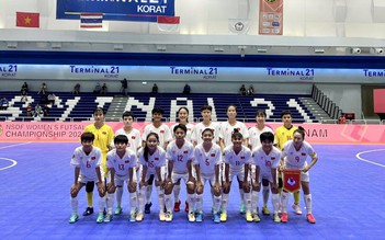 Thanh Ngân rực sáng, đội futsal nữ Việt Nam thắng như chẻ tre trên đất Thái Lan