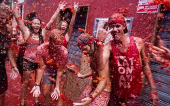 Độc đáo lễ hội ném cà chua La Tomatina tại Tây Ban Nha