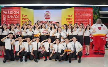 Gần 1.000 ‘trai xinh gái đẹp’ tham gia ngày hội tuyển dụng lớn nhất năm của Vietjet