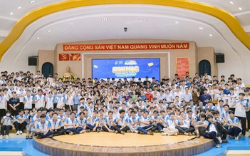Học sinh THPT trải nghiệm 7 ngày làm sinh viên ở Trường ĐH Công nghệ thông tin