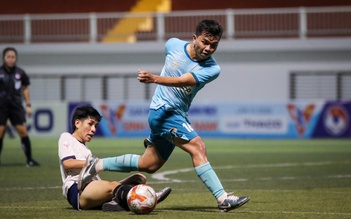 Trường ĐH Nông lâm TP.HCM 10-0 Trường ĐH Quản lý và Công nghệ TP.HCM: Mưa bàn thắng