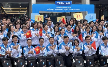 17 học sinh là đảng viên được trao tặng danh hiệu 'Học sinh 3 tốt'