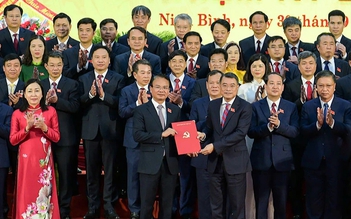 Ông Đặng Xuân Phong giữ chức Bí thư Tỉnh ủy Ninh Bình