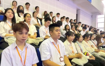 Một trường ĐH đặt mục tiêu giúp sinh viên tốt nghiệp đúng hạn