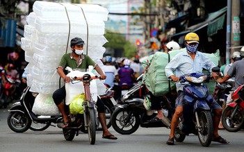 Sang tên xe máy còn vướng, người dân còn ngại