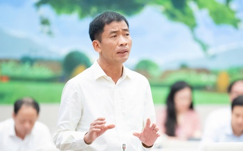 'Làm sao chủ tịch UBND suốt ngày tiếp dân được, thế không làm việc khác à?'